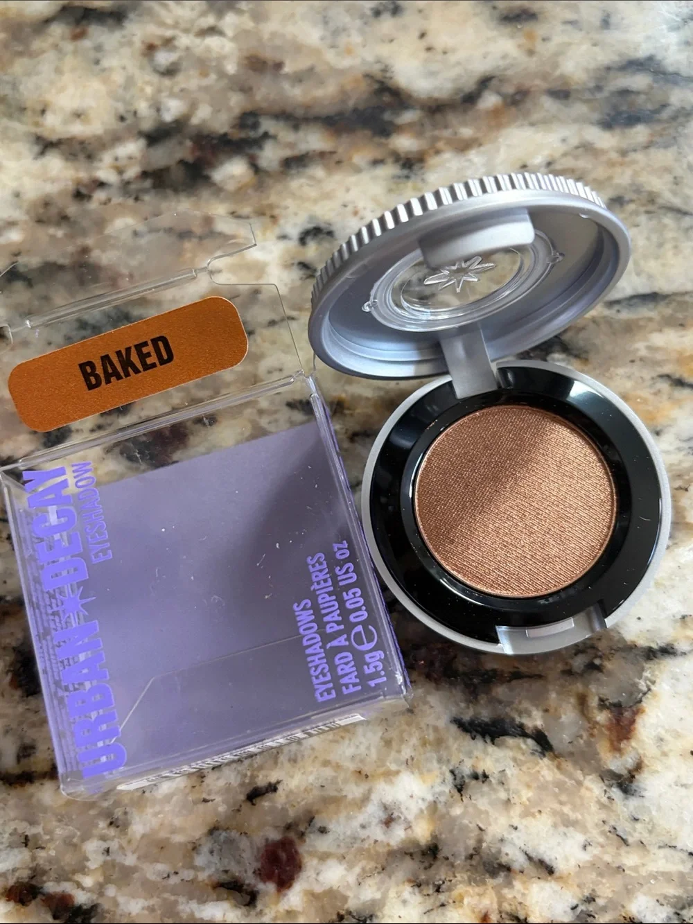 🖤Urban Decay Baked Vintage Eyeshadow Rare💕💕